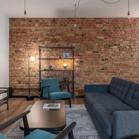 Apartment Industrial Style 2bd In Centre
