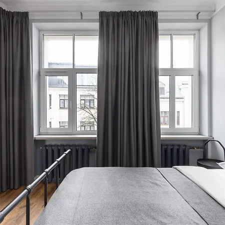 Industrial Style 2bd In Centre * Riga